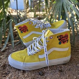 Vans Skate or Cry High Top Shoes, Yellow Sneakers, Women's Size 6.5, Men's 5